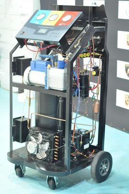 Подсвеченный вакуумный насос машины спасения AC R134a с конденсатором